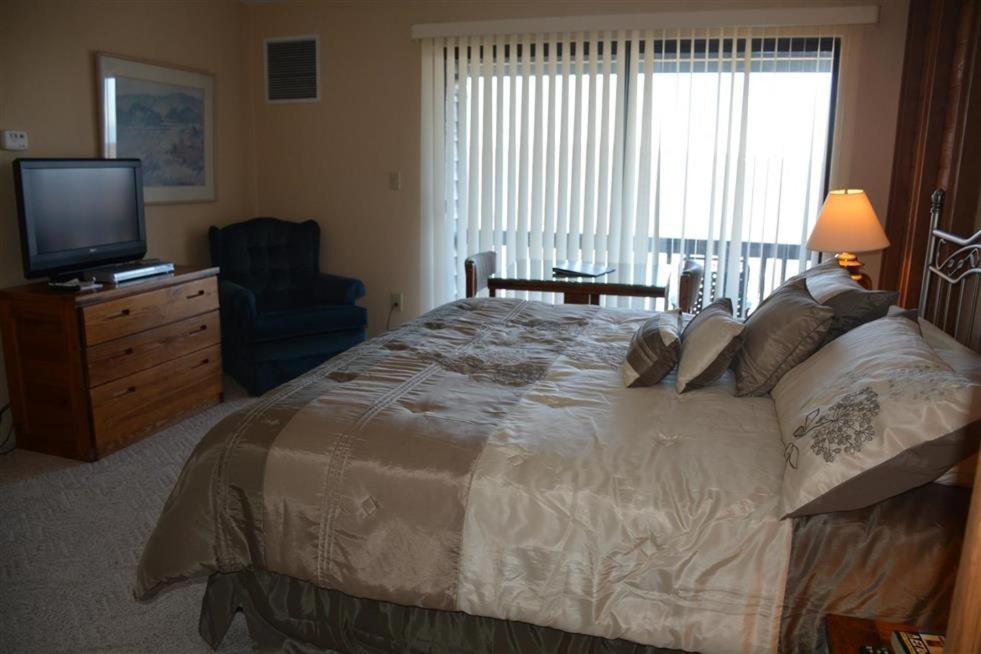 Apartment Seven Springs Stoneridge 4 Bedroom Standard Condo, Ski-in Out!